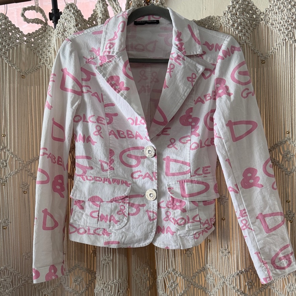 Dolce & Gabbana Women's White Blazer with Pink Accents - Picture 8 of 9
